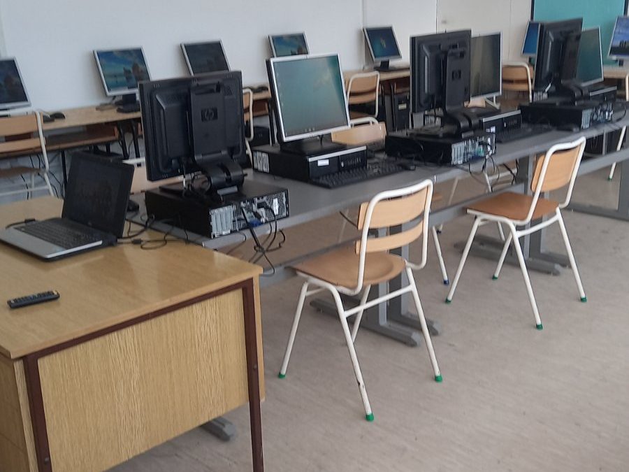 Опремање кабинета информатике